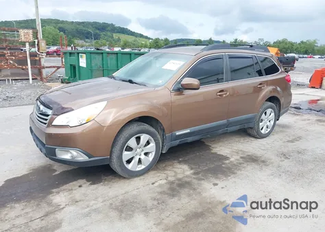 2012 Subaru Outback 2.5I Premium z USA, uszkodzony, nr VIN 4S4BRBCC9C3231851
